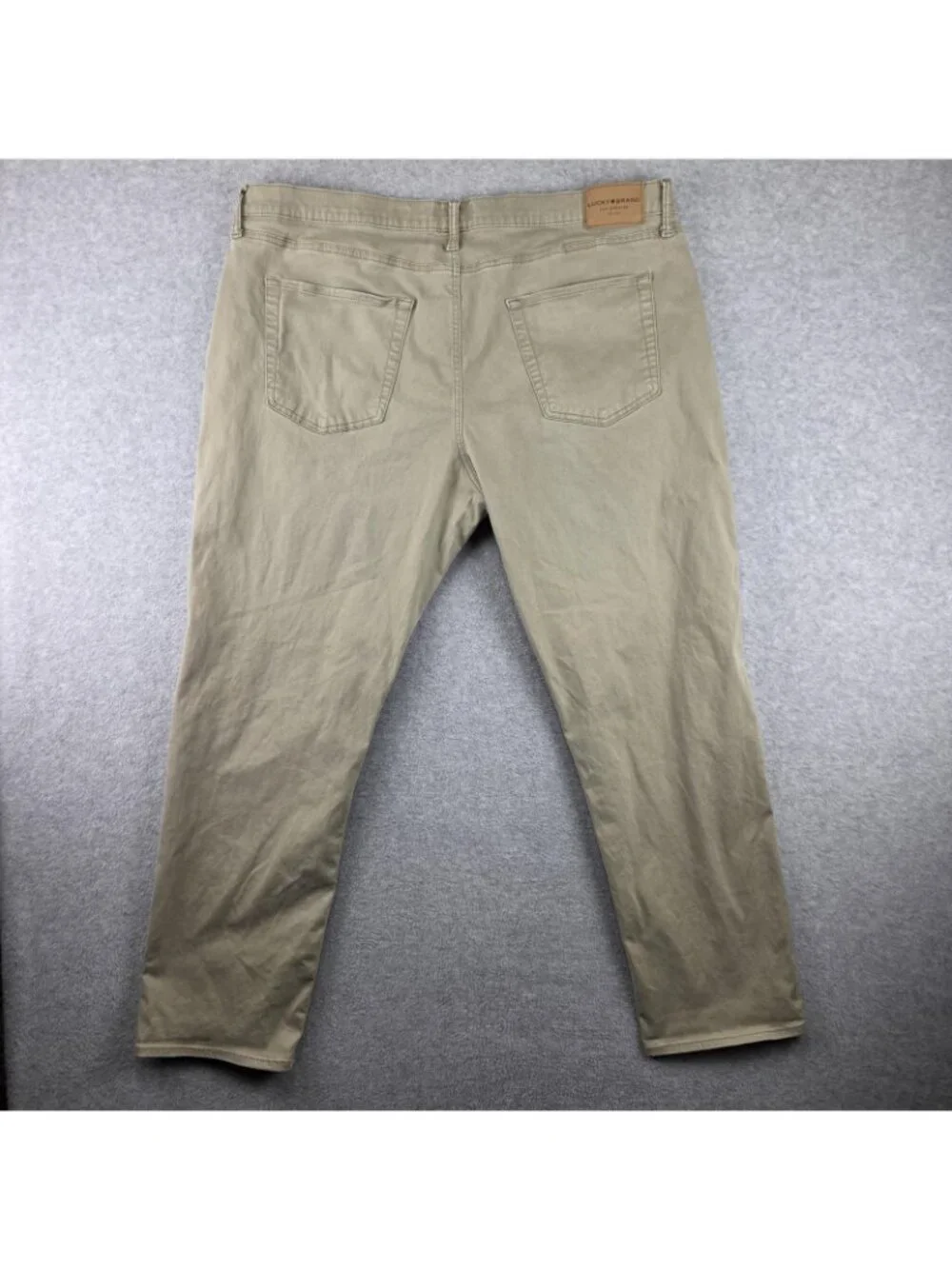 Lucky Brand 223 Straight Pants Mens 42x32 Beige Chino Stretch Casual Cotton